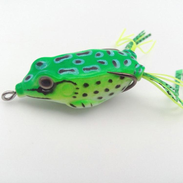 5 piece Bass Topwater Frog Lures Kit- with Skirts